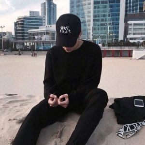 mu-luoi-trai-di-bien