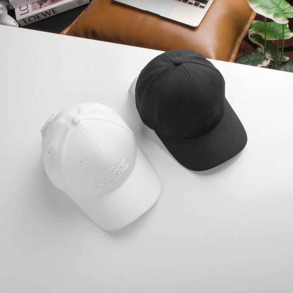 Cách Chọn Mũ Lưỡi Trai Màu Trắng Phù Hợp